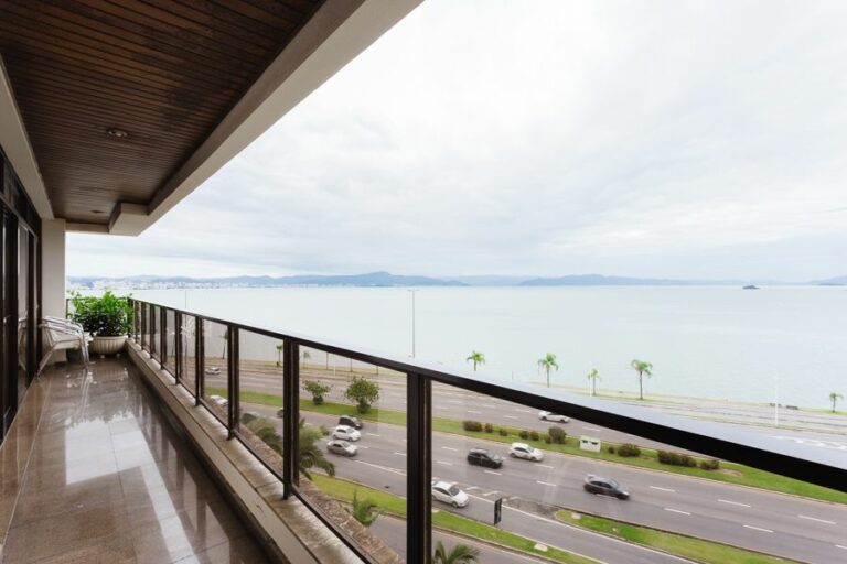 Apartamento Residencial à venda | Beira Mar | Florianópolis | AP0867