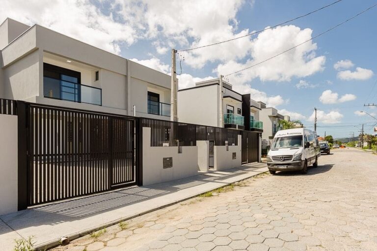 Casa Residencial à Venda | Carianos | Florianópolis | CA0003_MMQ