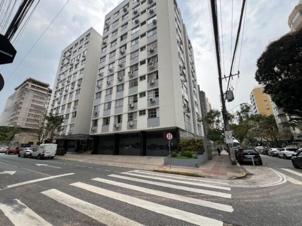 Apartamento Residencial à Venda | Centro | Florianópolis | AP0140_MMQ - Imagem 33