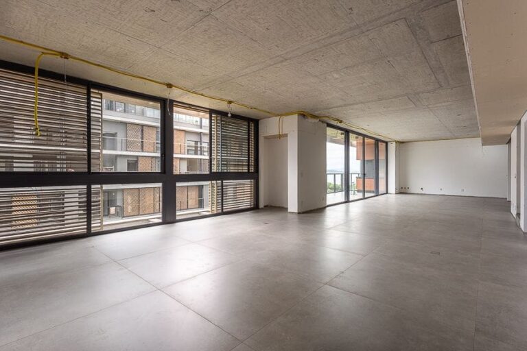 Apartamento Residencial à Venda | Jurerê | Florianópolis | AP0090_MMQ