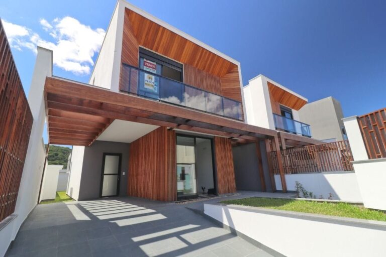 Casa Residencial à Venda | Rio Tavares | Florianópolis | CA0394_MMQ