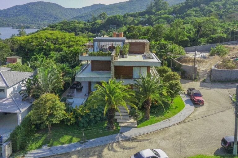 Casa Residencial à Venda | Lagoa da Conceição | Florianópolis | CA0046_MMQ