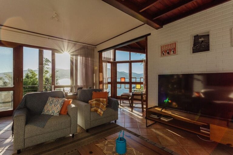 Casa Residencial à Venda | Barra da Lagoa | Florianópolis | CA0231_MMQ