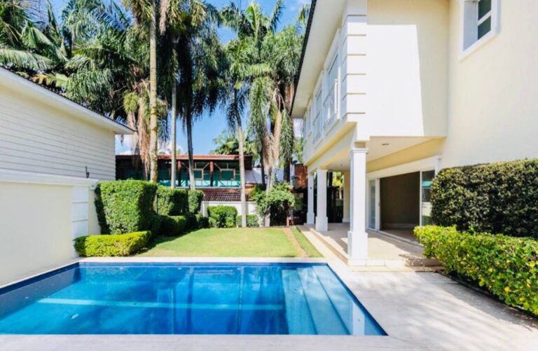 Casa Residencial à Venda | Jardim Petropolis | São Paulo | CA0139_MMQ