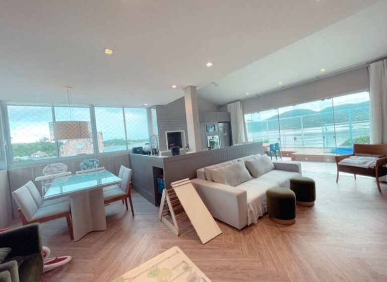 Cobertura / Penthouse Residencial à Venda | Lagoa da Conceição | Florianópolis | PH0147_MMQ