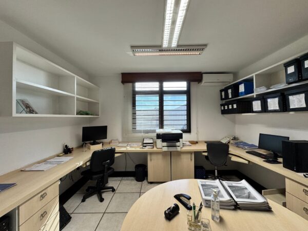 Casa Comercial à Venda e Locação | Trindade | Florianópolis | CA0088_MMQ - Imagem 2