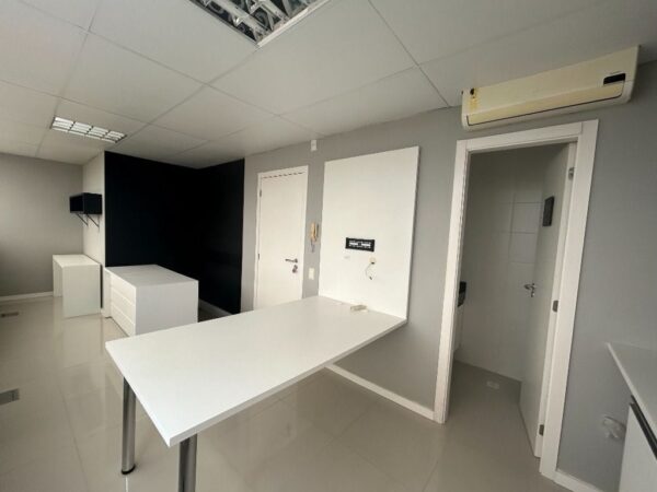 Sala Comercial à Venda | Estreito | Florianópolis | SA0002_MMQ - Imagem 7