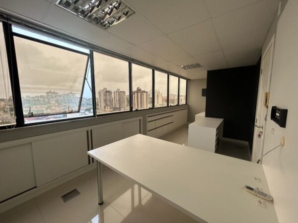 Sala Comercial à Venda | Estreito | Florianópolis | SA0002_MMQ - Imagem 4