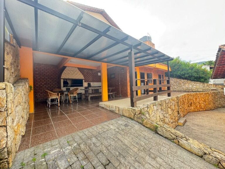 Casa Residencial à Venda | Sambaqui | Florianópolis | CA0696_MMQ