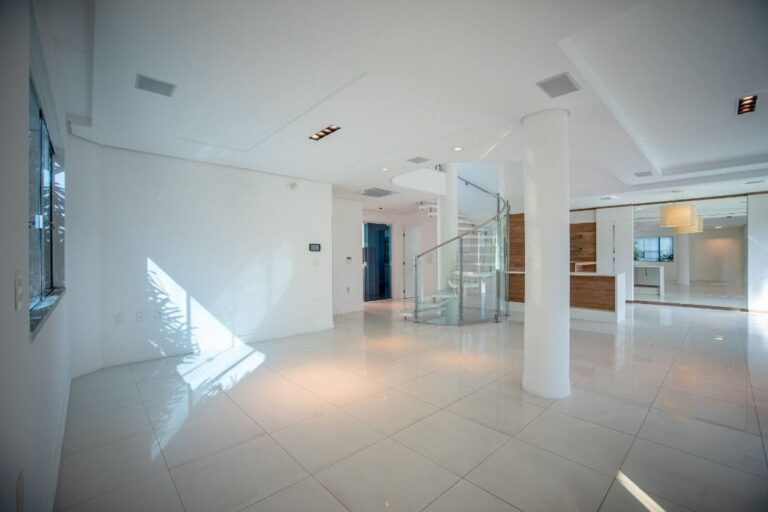 Casa Residencial à Venda | Jurerê | Florianópolis | CA0686_MMQ