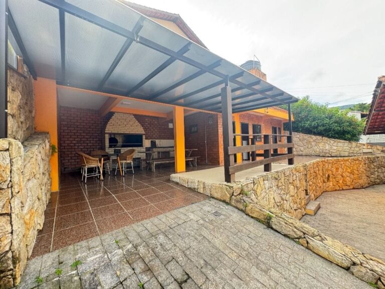 Casa Residencial à Venda | Sambaqui | Florianópolis | CA0696_MMQ
