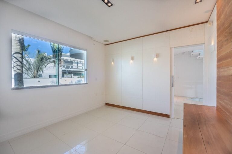 Casa Residencial à Venda | Jurerê | Florianópolis | CA0686_MMQ