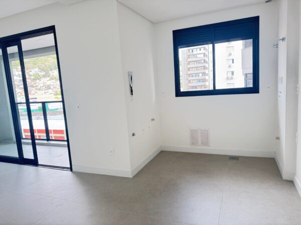 Apartamento Residencial à Venda | Centro | Florianópolis | AP3079_MMQ - Imagem 2